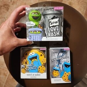Wet N Wild Sesame Street Cookie Monster Oscar The Grouch Cosmetics Make Up Tools